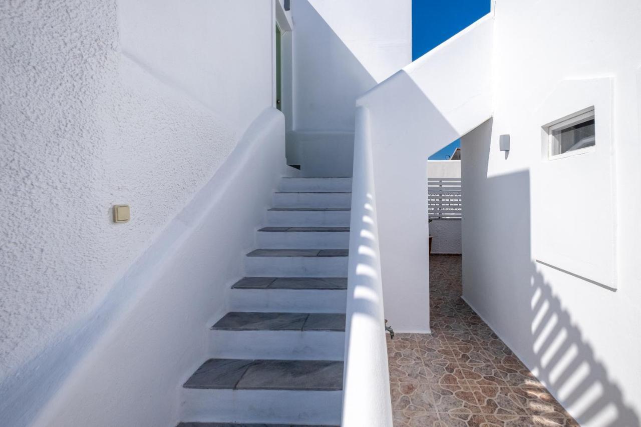 Lorenzo Studios And Suites Paros เนาซา ภายนอก รูปภาพ