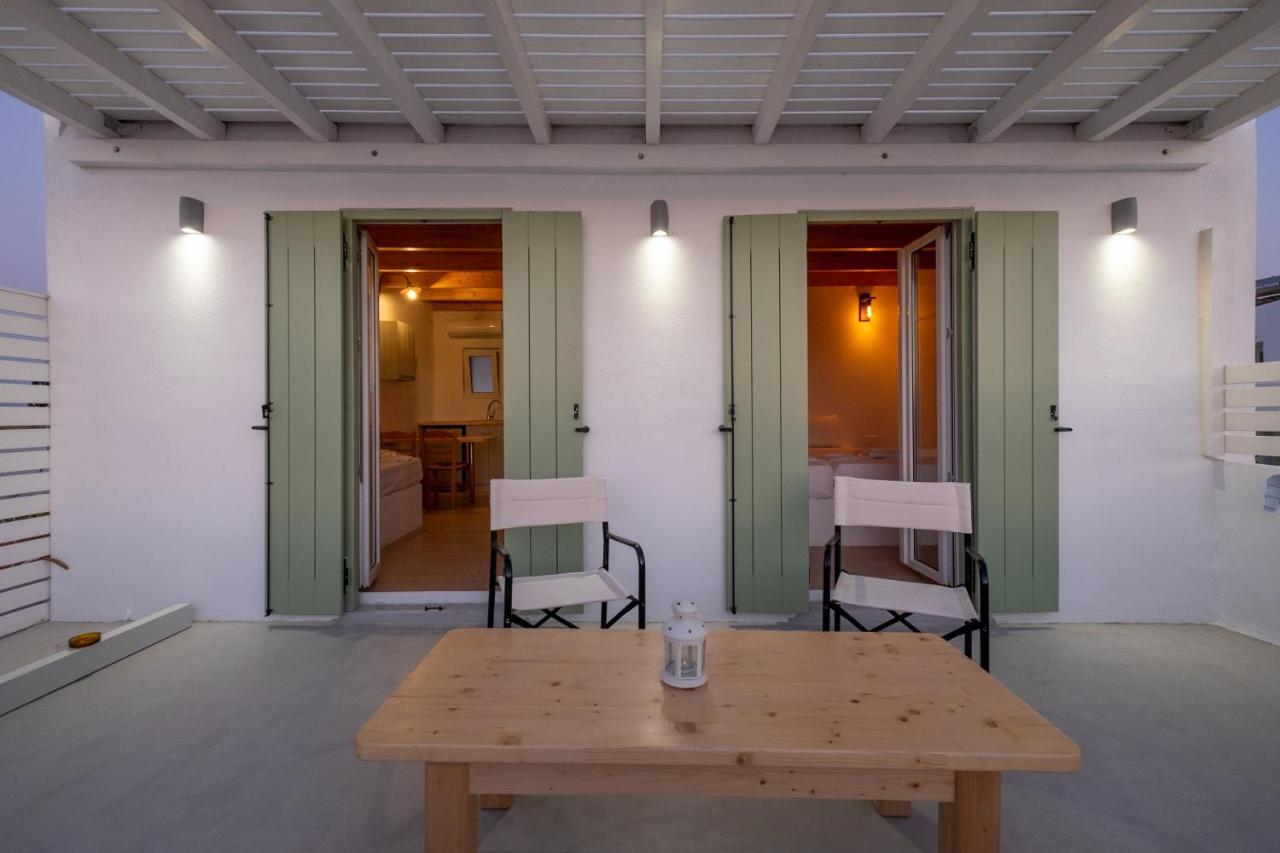 Lorenzo Studios And Suites Paros เนาซา ภายนอก รูปภาพ